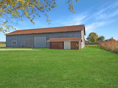 3509 Garfield Rd, Auburn, MI 48611 - photo 2
