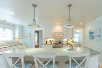 69 Caswell St, Narragansett, RI 02882 - photo 5