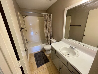 11011 Cayman Mist Dr, Houston, TX 77075 - photo 5