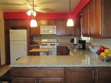Updated kitchen 3 years young. Cabinets, Granite c