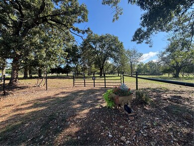 13096 Dow Rd, Gravette, AR 72736 - photo 2