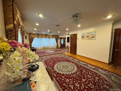 109-04 Myrtle Ave, Jamaica, NY 11418 - photo 2