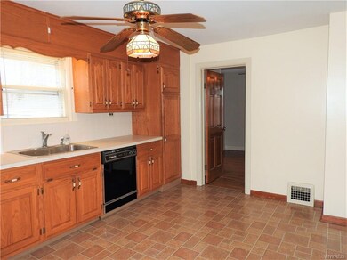 269 North Ave, North Tonawanda, NY 14120 - photo 5