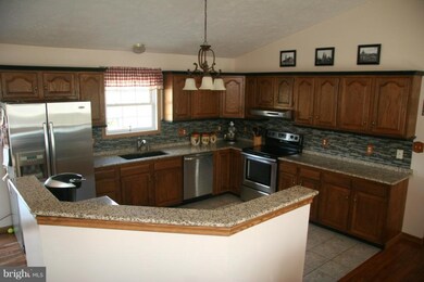 256 Creekside Way, Front Royal, VA 22630 - photo 3