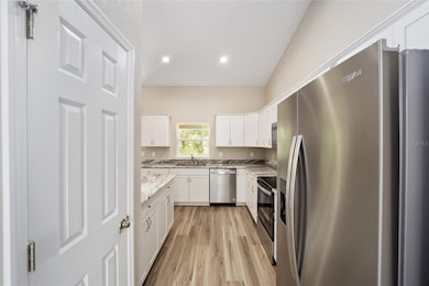 9023 SW 121st Terrace, Dunnellon, FL 34432 - photo 4