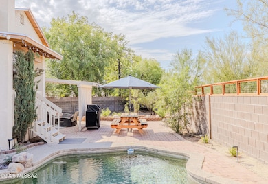 2799 W Camino de Las Grutas, Tucson, AZ 85742 - photo 2