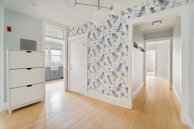 22 Centre St unit 5, Cambridge, MA 02139 - photo 3