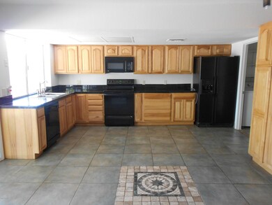 1034 E Hoover Ave, Mesa, AZ 85204 - photo 2