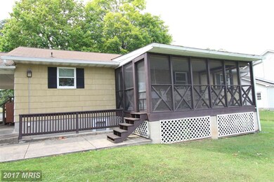 901 George Ave, Essex, MD 21221 - photo 2