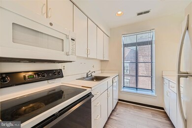 630 S Charles St unit 630, Baltimore, MD 21230 - photo 4