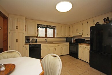 2 Sequoia Ave, Londonderry, NH 03053 - photo 7