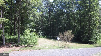 10438 Cecelia Ln, Locust Grove, VA 22508 - photo 2