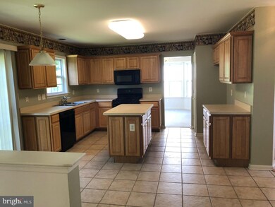 9739 Eustice Rd, Randallstown, MD 21133 - photo 6