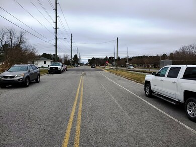 2436 Railroad St, Winterville, NC 28590 - photo 4