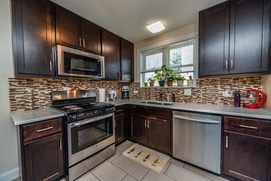 2019 E Touhy Ave, Des Plaines, IL 60018 - photo 3