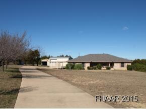 877 Spring Creek Ln, Copperas Cove, TX 76522 - photo 2