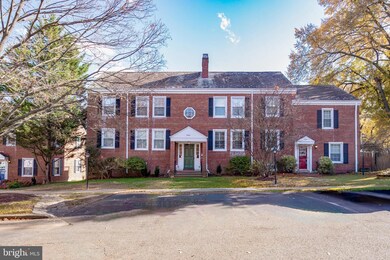 2949 S Columbus St unit A2, Arlington, VA 22206 - photo 2