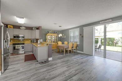 Kitchen 01