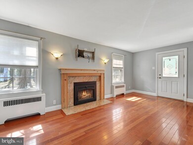 2403 Franklin Ave, Secane, PA 19018 - photo 3