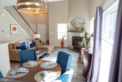 11138 Wortham Crest Cir unit 118, Manassas, VA 20109 - photo 6