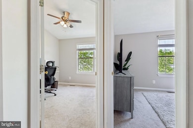 8214 Winstead Place unit 201, Manassas, VA 20109 - photo 4