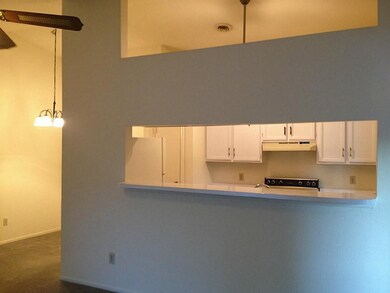 923 Carrell St unit C, Tomball, TX 77375 - photo 3