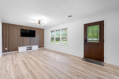 4654 Schmucker Dr, Fort Wayne, IN 46835 - photo 7