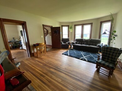 221 N Van Buren St, Batavia, IL 60510 - photo 7