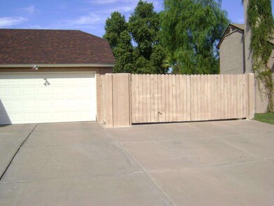 910 E Kristal Way, Phoenix, AZ 85024 - photo 3