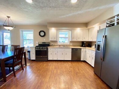 6711 Woodspointe Ct SW, Byron Center, MI 49315 - photo 5