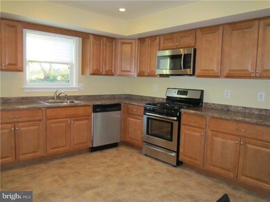 15 Greenfield Dr unit A, Berlin, NJ 08009 - photo 5