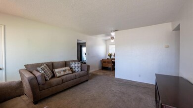 4363 N Eddy Ave, Fresno, CA 93727 - photo 3