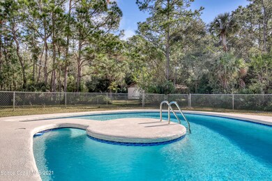 2502 Meadow (44)