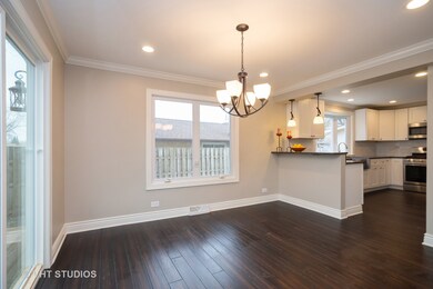 Breakfast Room