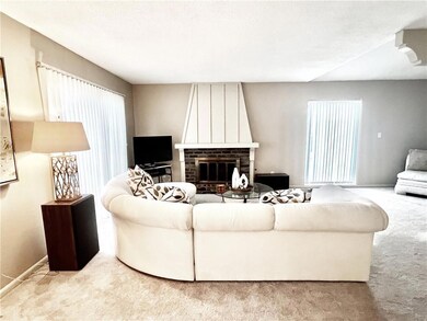 8003 Monrovia St, Lenexa, KS 66215 - photo 5