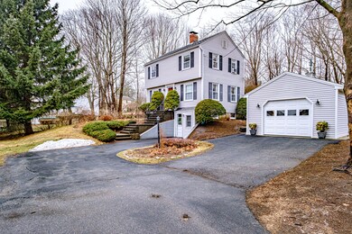 539 Mitchell Rd, Cape Elizabeth, ME 04107 - photo 5