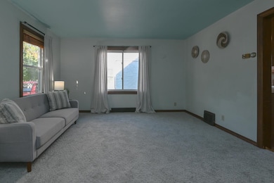 1615 Kimball St, Green Bay, WI 54302 - photo 5