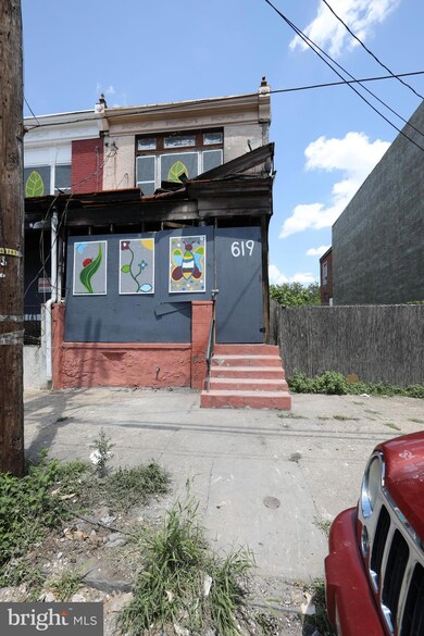 619 York St, Camden, NJ 08102 - photo 3