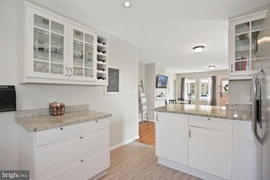 311 S 9th St, Purcellville, VA 20132 - photo 6