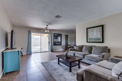 Living Room-3817 E Vernon Ave