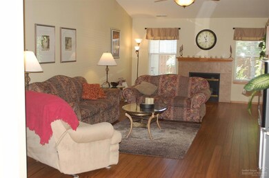 3412 SW Indian Place, Redmond, OR 97756 - photo 3