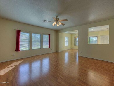 003_Great Room and Casual Dining
