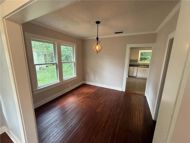 731 Jemison St, Mobile, AL 36606 - photo 4