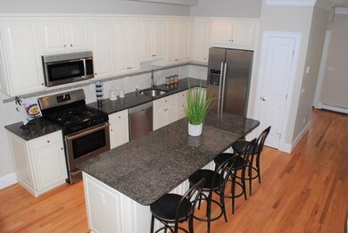 325 Bacon St unit 7, Waltham, MA 02451 - photo 6