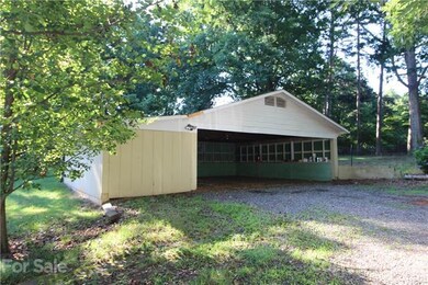 378 Mocksville Hwy, Statesville, NC 28625 - photo 3