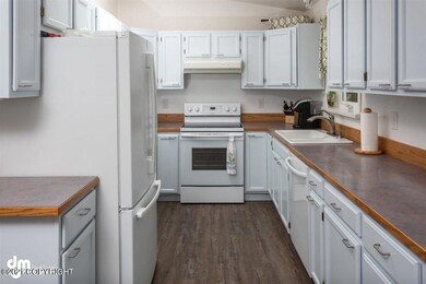 07-Kitchen_DMD_4434