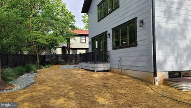 3504 Dupont Ave, Kensington, MD 20895 - photo 5