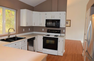 6931 Howard Ave, Anchorage, AK 99504 - photo 3