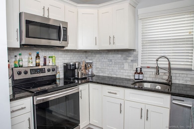 587 Main St, Cromwell, CT 06416 - photo 6