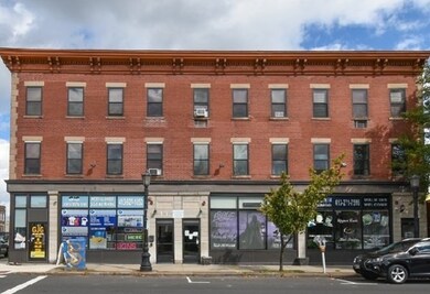 181 Chestnut St, Springfield, MA 01103 - photo 2